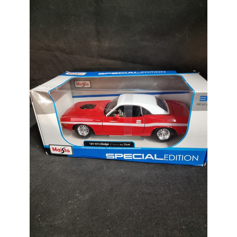 MAISTO 1970 DODGE CHALLENGER R/T COUPE 1:24 SCALE