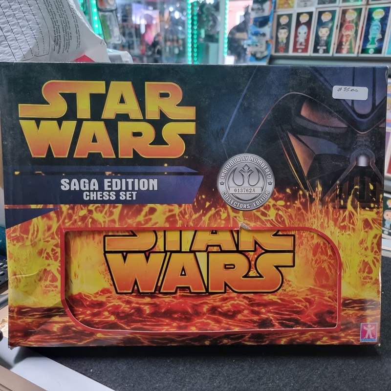 STAR WARS SAGA EDITION CHESS SET