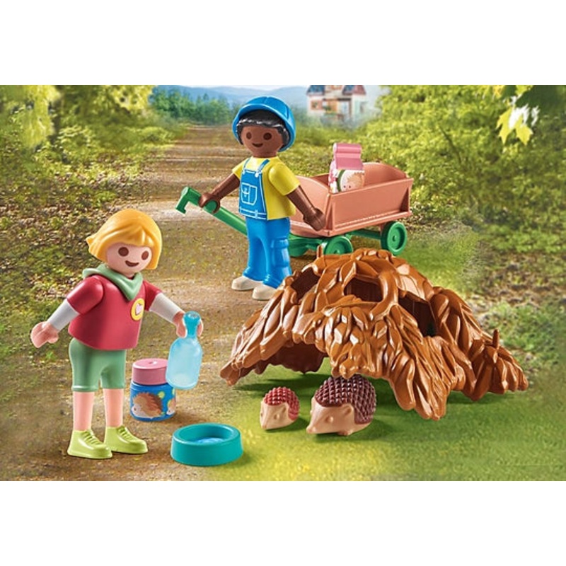 Children with Hedgehog Family (#71512)
